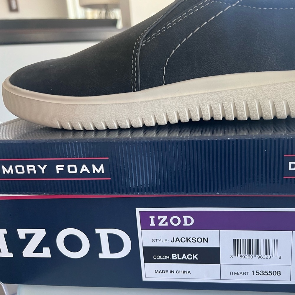 *NIB* NEW Men's IZOD Jackson Black Casual Memory Foam Walking Shoes, Size: 10